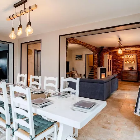 Holiday home La Bleue By Interhome